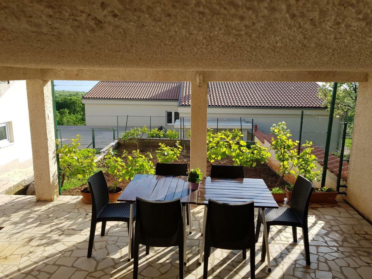 Apartment Nera Ledenice Εξωτερικό φωτογραφία